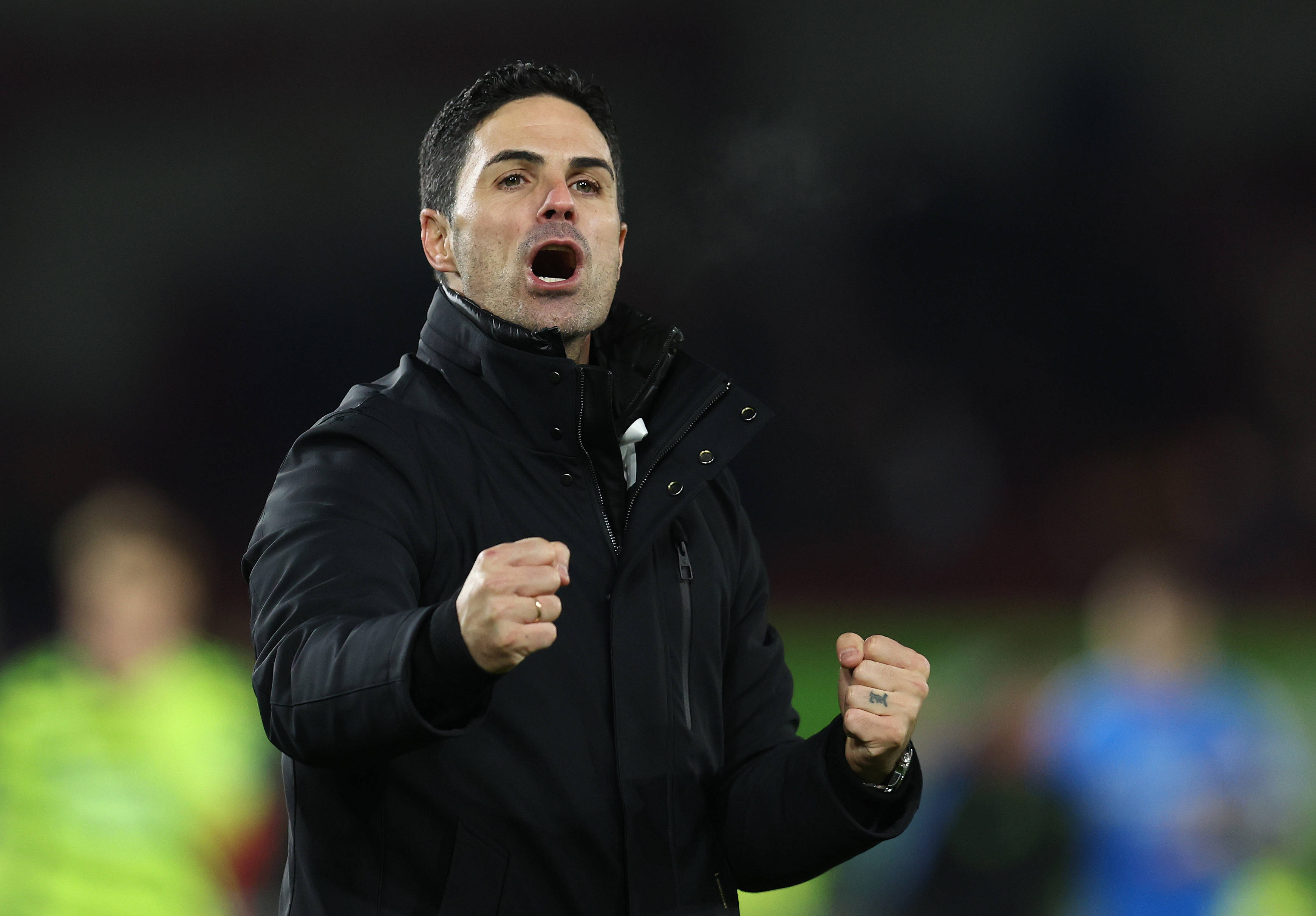 Uzi关键节点问鼎冠军，阿森纳带队取胜！的简单介绍